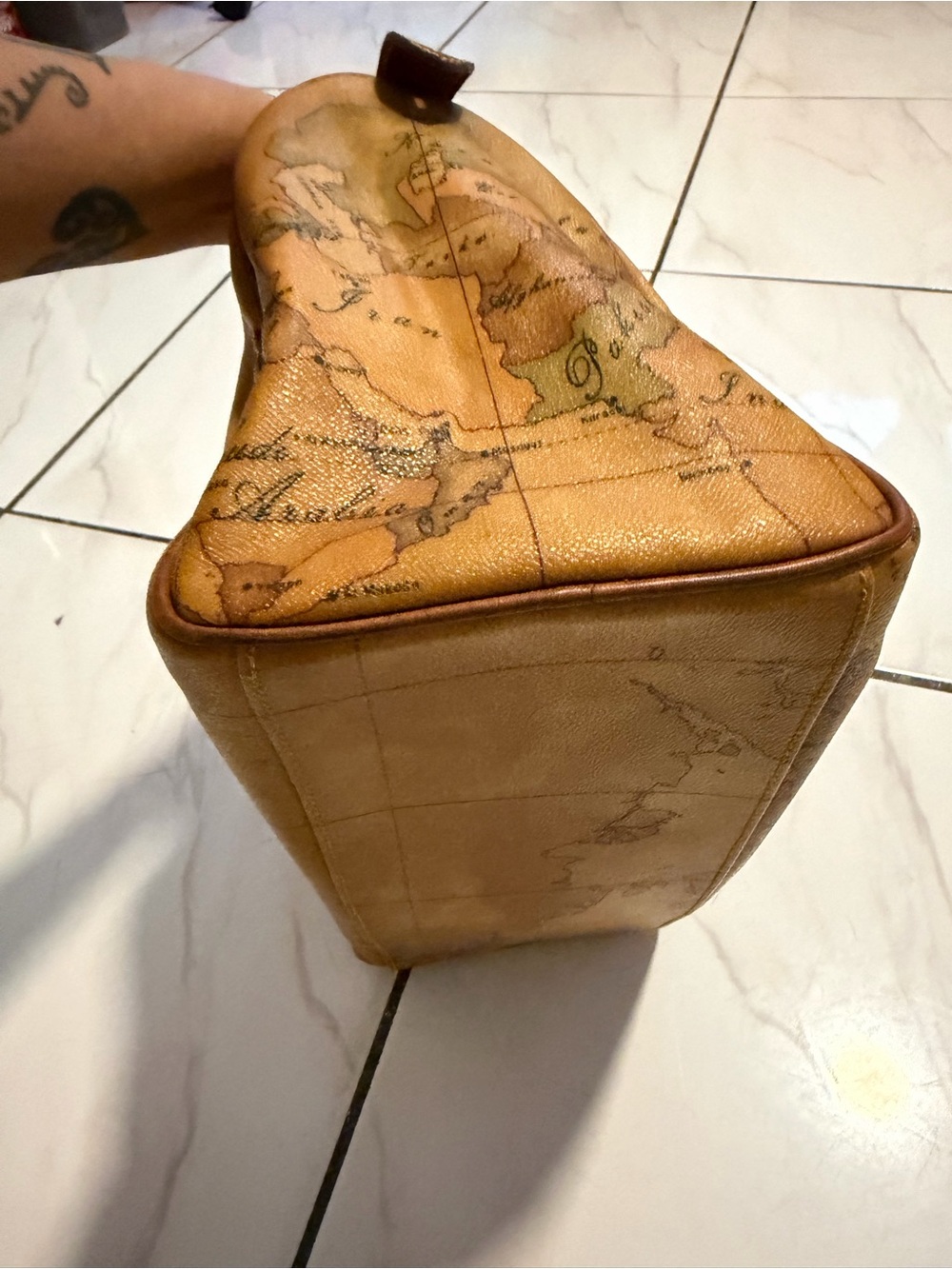 Alviero Martini 1ª Classe Geo Classic Large Boston Bag - Picture 6 of 16